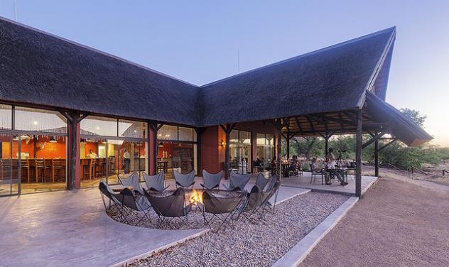 Hobatere Lodge