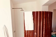 Room shower at Alte Kalkoefen Lodge