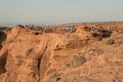 the crowd at Horseshoe Bend to see the sunset