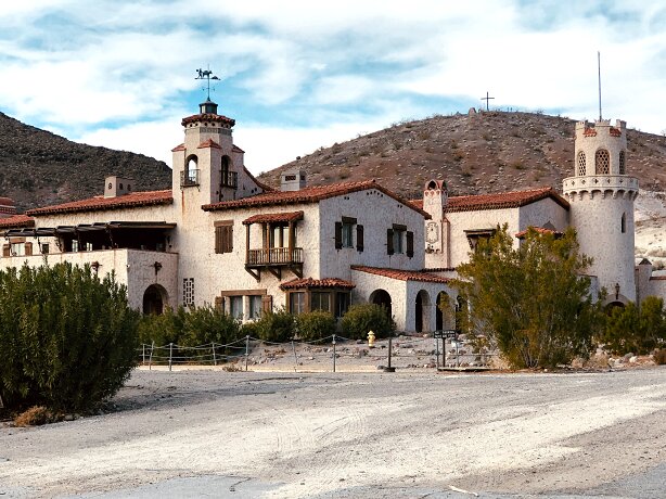 Scottys Castle